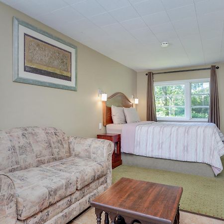 Malahat Bungalows Motel Eksteriør bilde