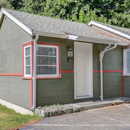 Malahat Bungalows Motel Eksteriør bilde