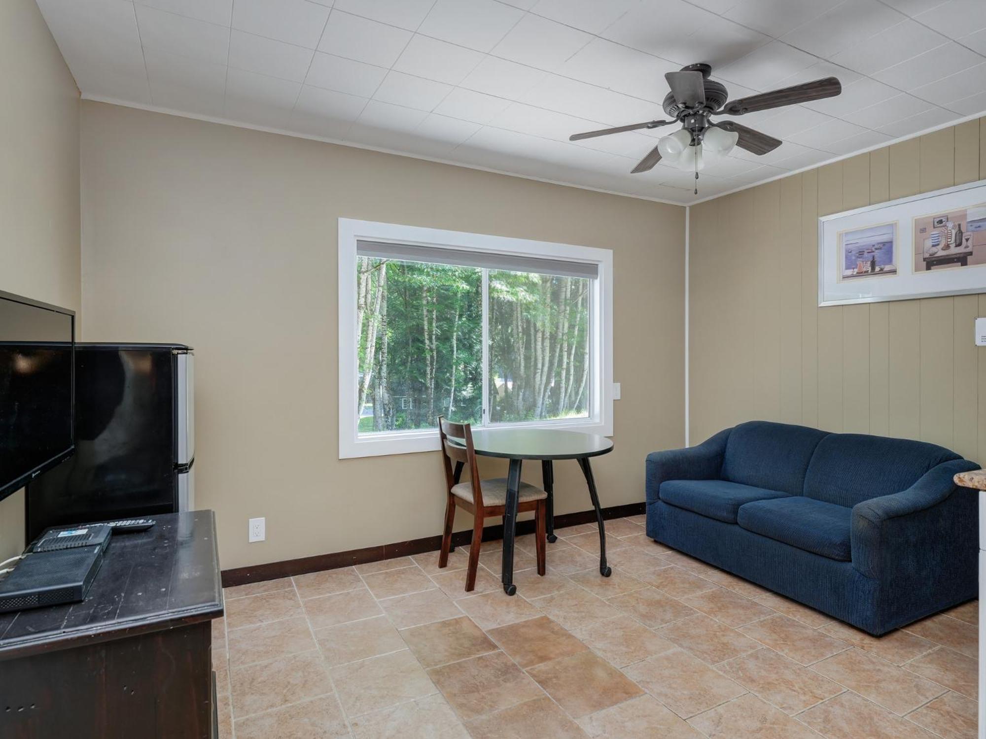 Malahat Bungalows Motel Eksteriør bilde
