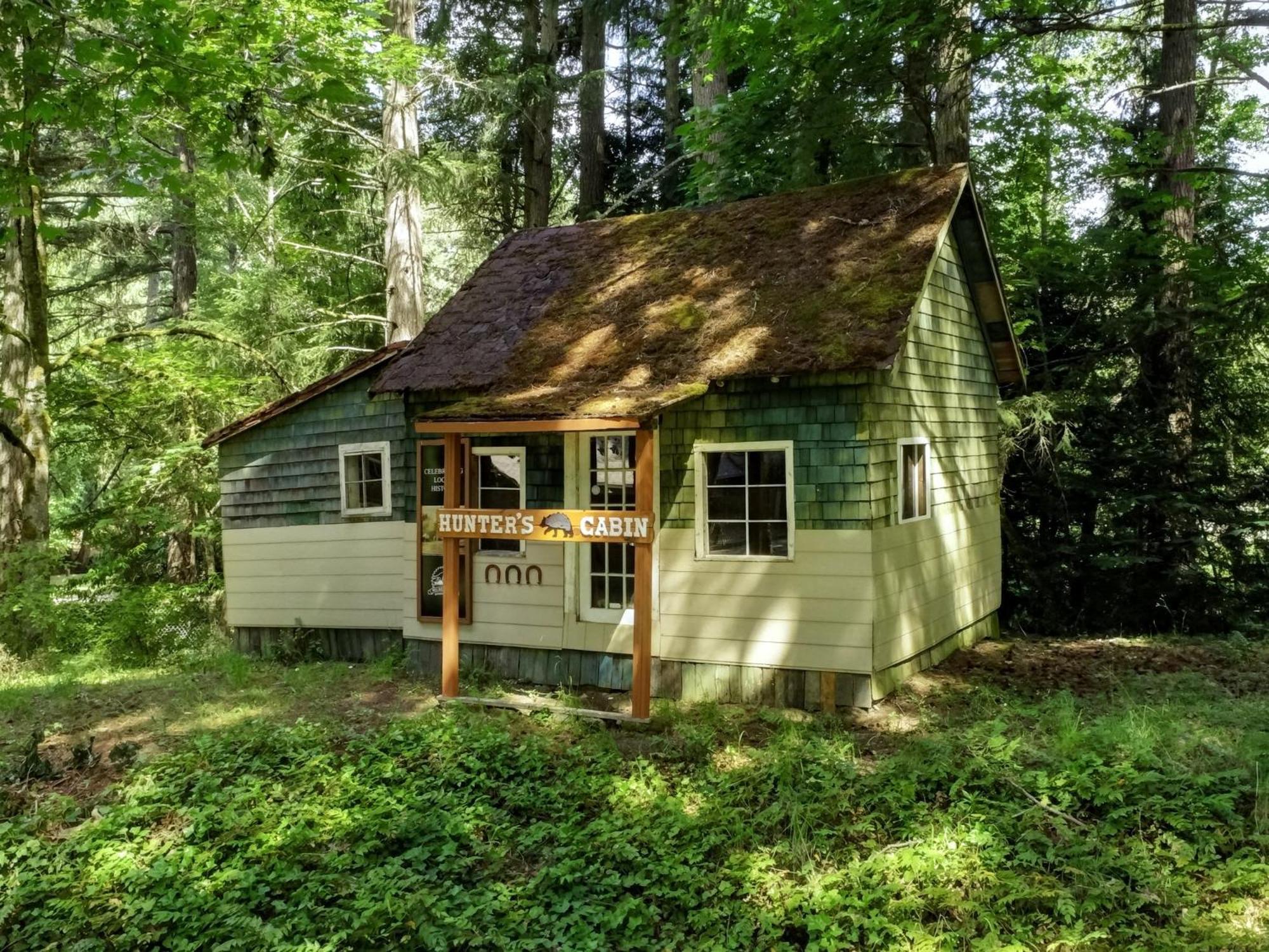 Malahat Bungalows Motel Eksteriør bilde